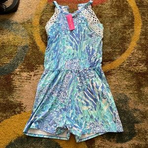New!!Lilly Pulitzer romper size Medium